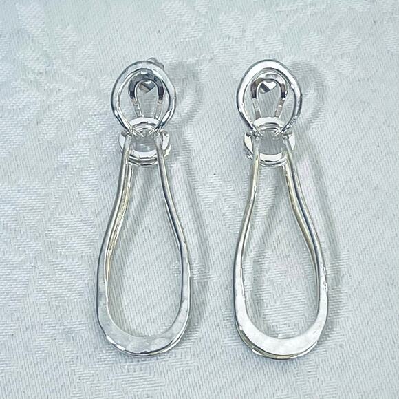 Vtg RLM Studio Robert Lee Morris Hammered Dangle Earrings Silver Tone Modernist - Picture 3 of 6